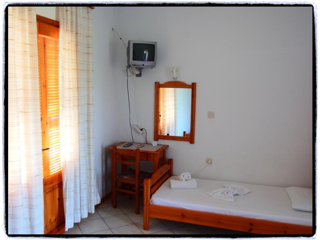 Studios Thanasis Limenaria  Ngoại thất bức ảnh